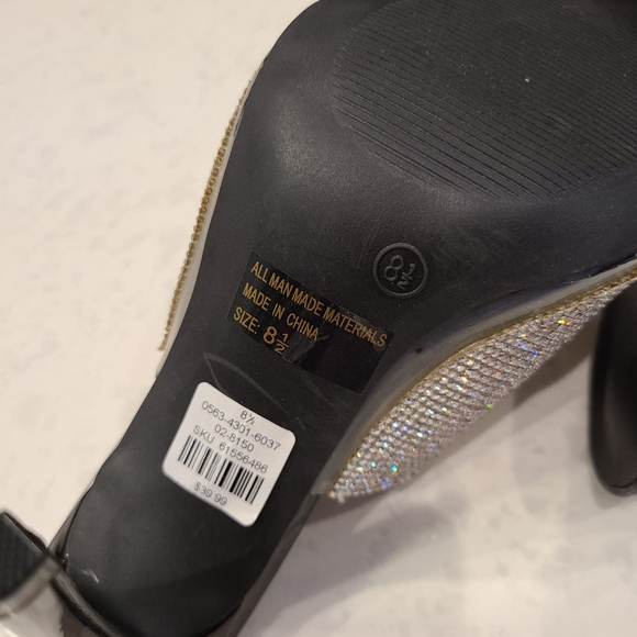 NEW black and silver heels - Picture 4 of 5